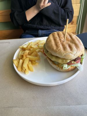 Burger  at Rutz in Somma Lombardo