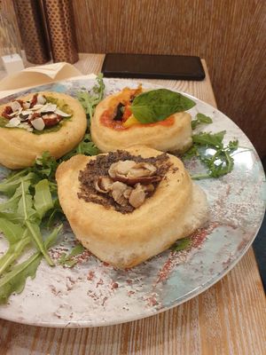 Ask for veganized montanare! at Con Gusto - Schmiede Wiedikon in Zurich