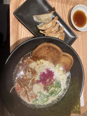 Tonkotsu ramen & gyoza   at Ippudo 博多 一風堂 Plant Based Studio in Tokyo