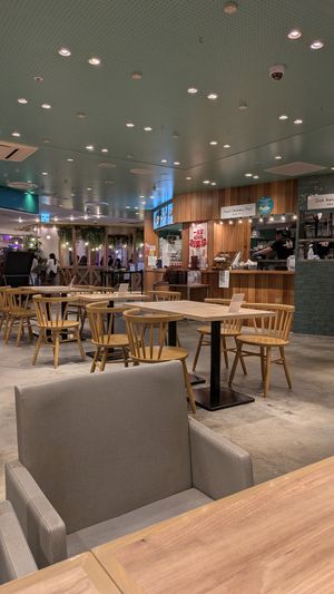 The restaurant has a food court atmosphere at Ippudo 博多 一風堂 Plant Based Studio in Tokyo