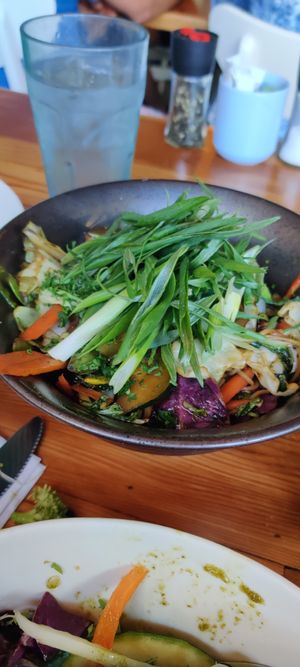 Stir fried noodles with veggies at The Cafe in Key West