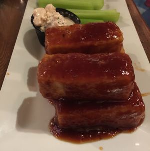 Un-wing dings  at The Cafe in Key West