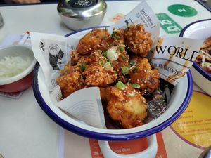 Crunchy cauliflower! at Kkokki Vegan House in Hamburg