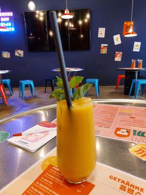 Mango lassi at Kkokki Vegan House in Hamburg