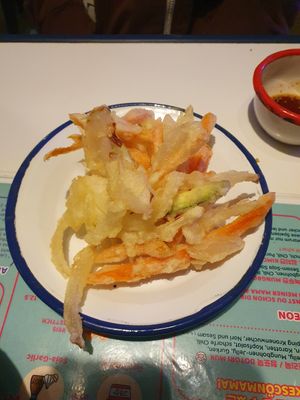 Tempura veggies at Kkokki Vegan House in Hamburg