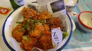 Fried Tofu and Cauliflower at Kkokki Vegan House in Hamburg