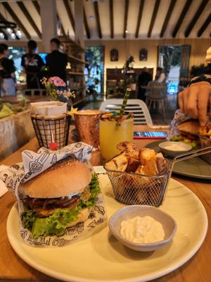  at Elemental in Marinilla