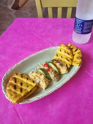 3 dips and pitta at The Old Village in Kefalonia