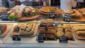 Savory snacks at Organic Ume in Barcelona