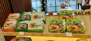 素食快餐面 at Plant Based in 