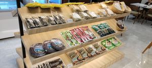 品种繁多 at Plant Based in 