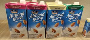 杏仁奶 at Plant Based in 