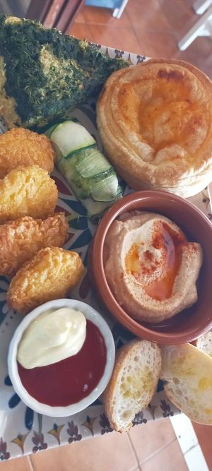 Plato misto at Humus Vegan Tenerife in Tenerife