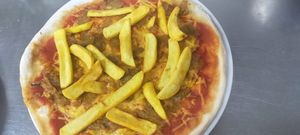 Pizza kebab at Humus Vegan Tenerife in Tenerife