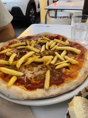 Pizza Kebab  at Humus Vegan Tenerife in Tenerife