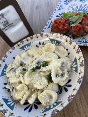 Pasta with cream, mushrooms and cheese  at Humus Vegan Tenerife in Tenerife