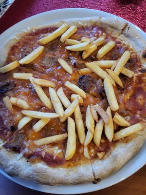 didnt like this pizza at Humus Vegan Tenerife in Tenerife