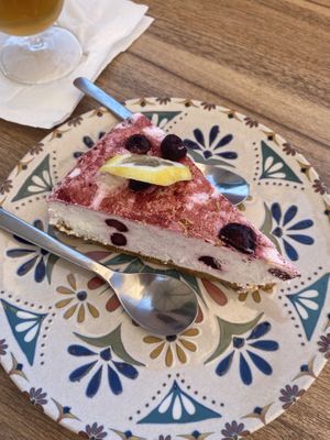 Berry cheesecake 🤤   at Humus Vegan Tenerife in Tenerife