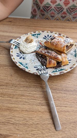 Der Nachtisch ist sehr gut... at Humus Vegan Tenerife in Tenerife