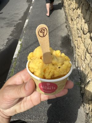 Passionsfrucht small  at Gelato Secrets in Sanur