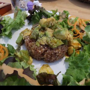 avocado rice at Raw8 Cafe in Osaka