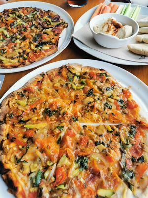 Vegan Pizza at El Sol in San Vicente De La Barquera