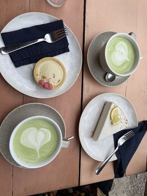 Matcha Latte, Lemon Cheese Cake, Vanilla Tartelette  at Filteraj Specialty Coffee & Shop in Zagreb