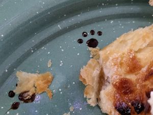 Cute cat decorations on the plate! at 31 Gatitos in Mexico City