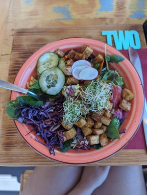 Tofu bowl, 8,50€ at Street Food Two in Pula