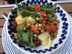 mediterrane bowl  at Körle und Adam in Stuttgart