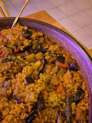 Vegan Paella at Bistro Bel in Mallorca