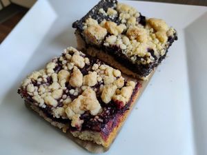 Kirschstreusel und Mohnkuchen at Terra Madre in Muhlheim Am Main