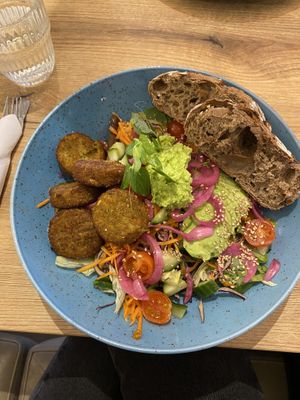Falafel salat   at The Eatery in Blaavand