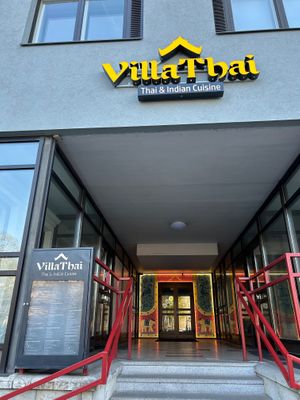 Outside at Villa Thai in Tallinn