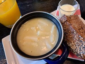 Asparagus soup #Veganuary at De Vegan Bakker in Heusden