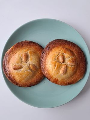 Gevulde koeken #Veganuary at De Vegan Bakker in Heusden