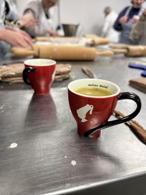 onion soup during the workshop  at De Vegan Bakker in Heusden