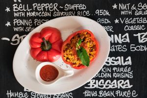Stuffed bell pepper (VE) at World Storytelling Cafe in Marrakech