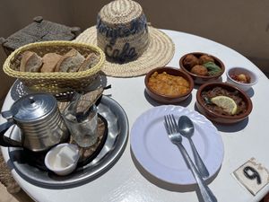 Amazing food, very kind people and a great sunroof terrace. Three smallcdishes are 50 dh, not expensive at all.   at World Storytelling Cafe in Marrakech