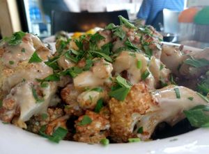 כרובית מטוגנת at Abu Dhabi Hummus in Tel Aviv