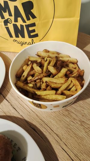 Fries (to go) at Submarine Burger Split in Split