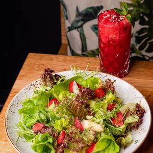  at Chaya Asian Kitchen in Hamburg