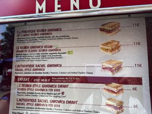 The menu description   at Disneyland - Super Diner in Chessy