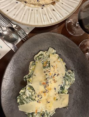 Spinach pappardelle with gorgonzola cream and leek at Rostelin in Piran