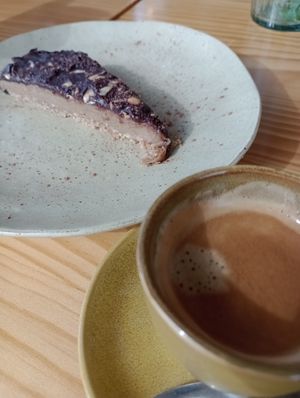 Caramel peanut tart, was a bit sweet, but good at Aloha Cafe - Aleida do Meco in Sesimbra