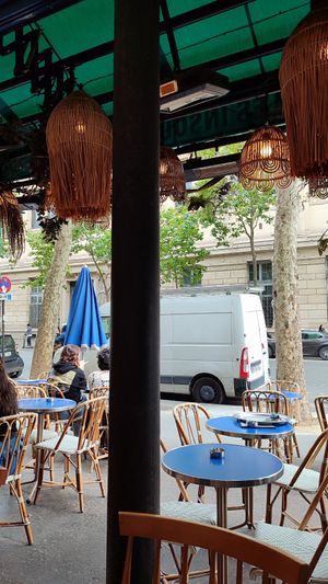  at Les Insouciants in Paris