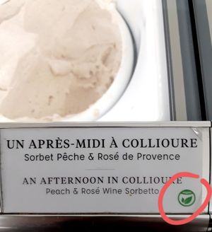 Des saveurs surprenantes at REŸS Glaces Eternelles in Paris