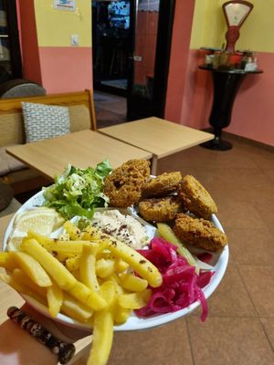 Falafel plate at Šiša Bar - Maybe closed in Brezice