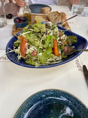 Plum salad without cheese at Afrálato in Kalamata