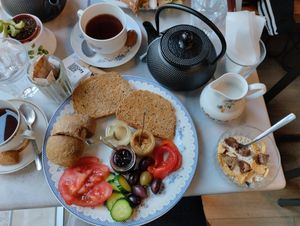 Vegan breakfast at Eklektik in Thessaloniki